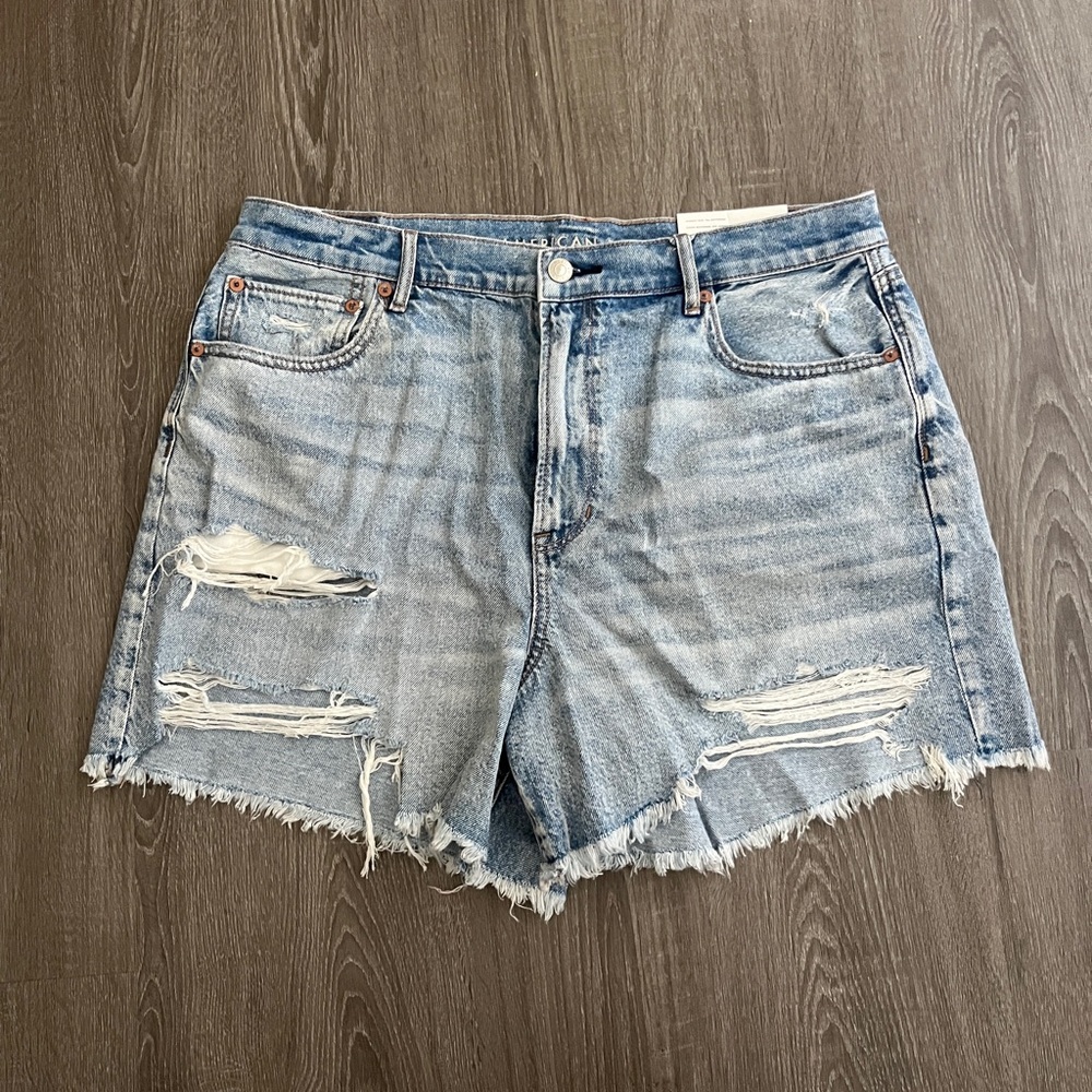AE Denim Highest Waist '90s Boyfriend Short